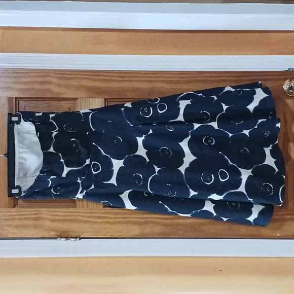 The Limited 100% Linen Fit and Flare Strapless Tube Dress - Picture 9 of 16